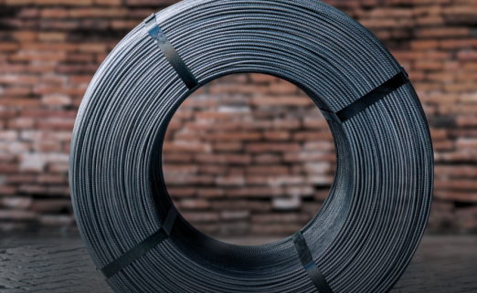 Deformed Compact Coils